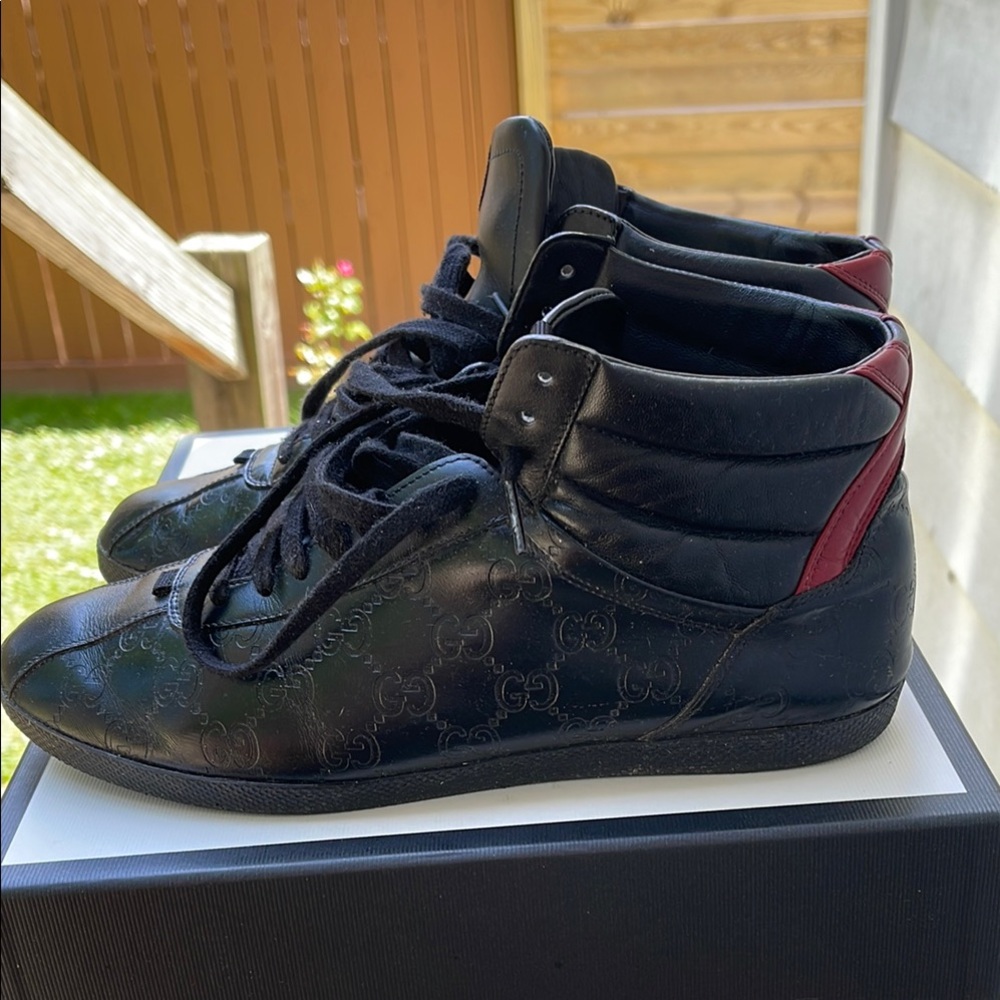 Gucci Black and Red Leather Sneakers 7G - Picture 3 of 13